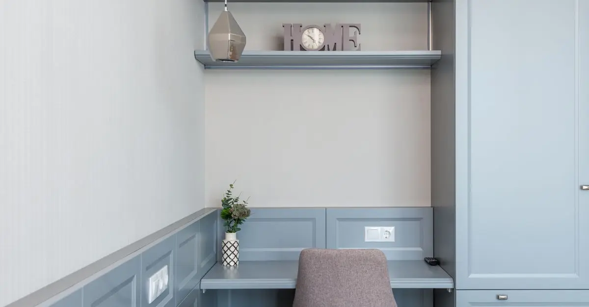 5 Solutions de Rangement Pratiques pour Optimiser Votre Chambre