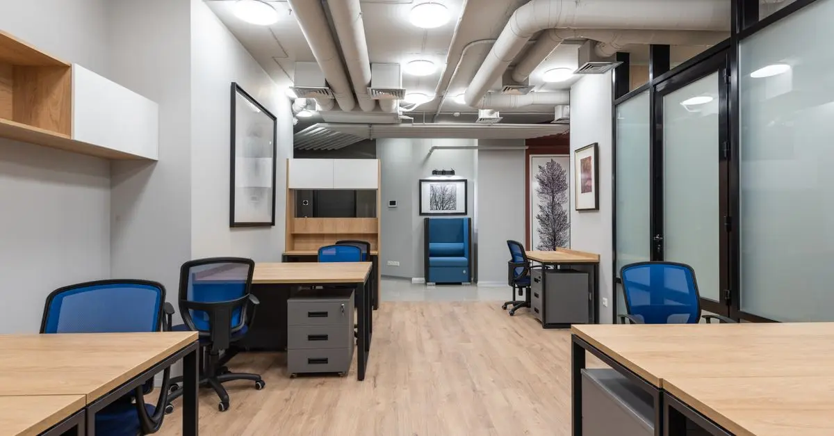 Comment créer un coin bureau pratique dans un petit espace